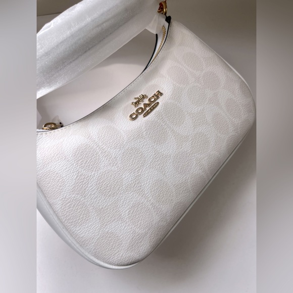 NWT Coach Teri Shoulder Bag  & Detached Strap - Picture 15 of 16